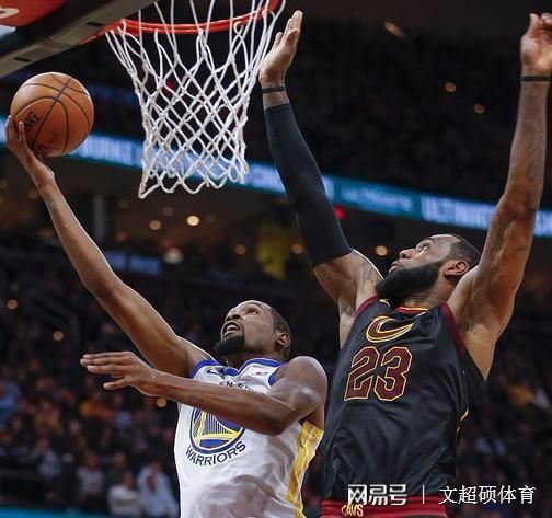 中场核心中场发挥稳定主场取胜 中场核心中场发挥稳定主场取胜