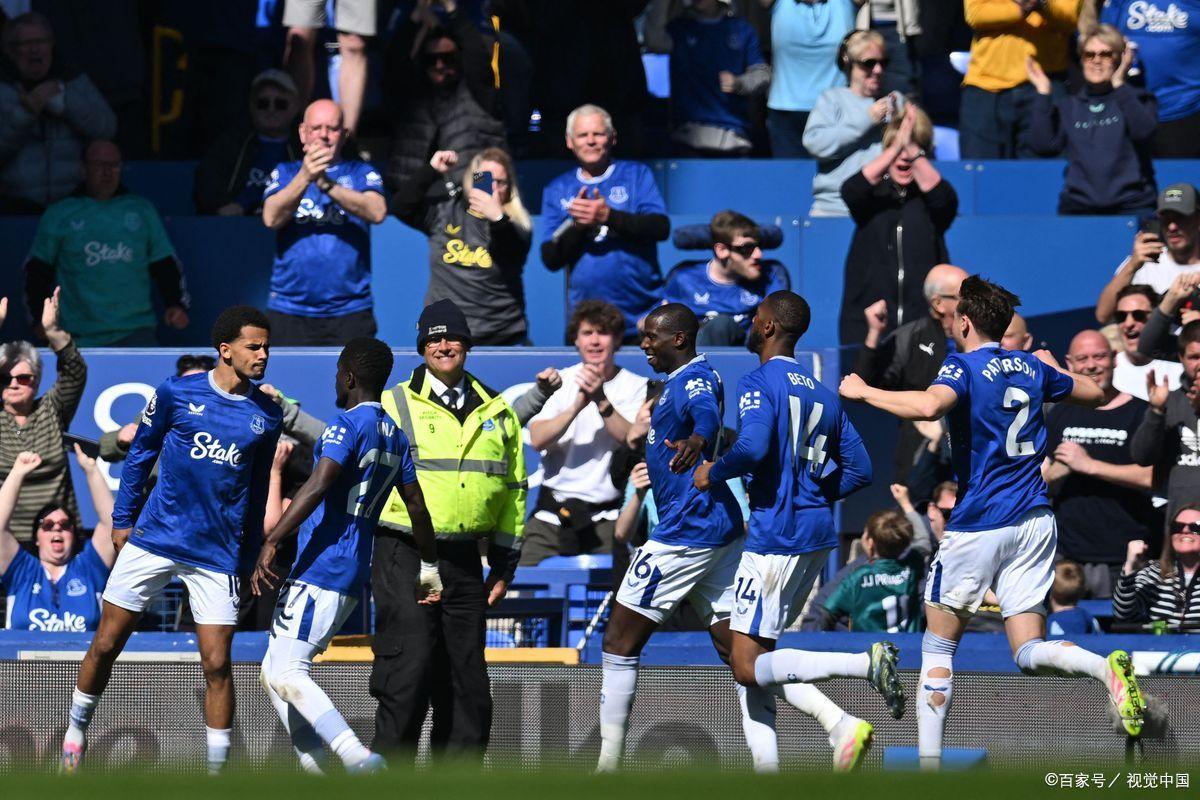 开云体育入口-热刺主场惨败，争夺欧冠资格前景忧心忡忡的简单介绍