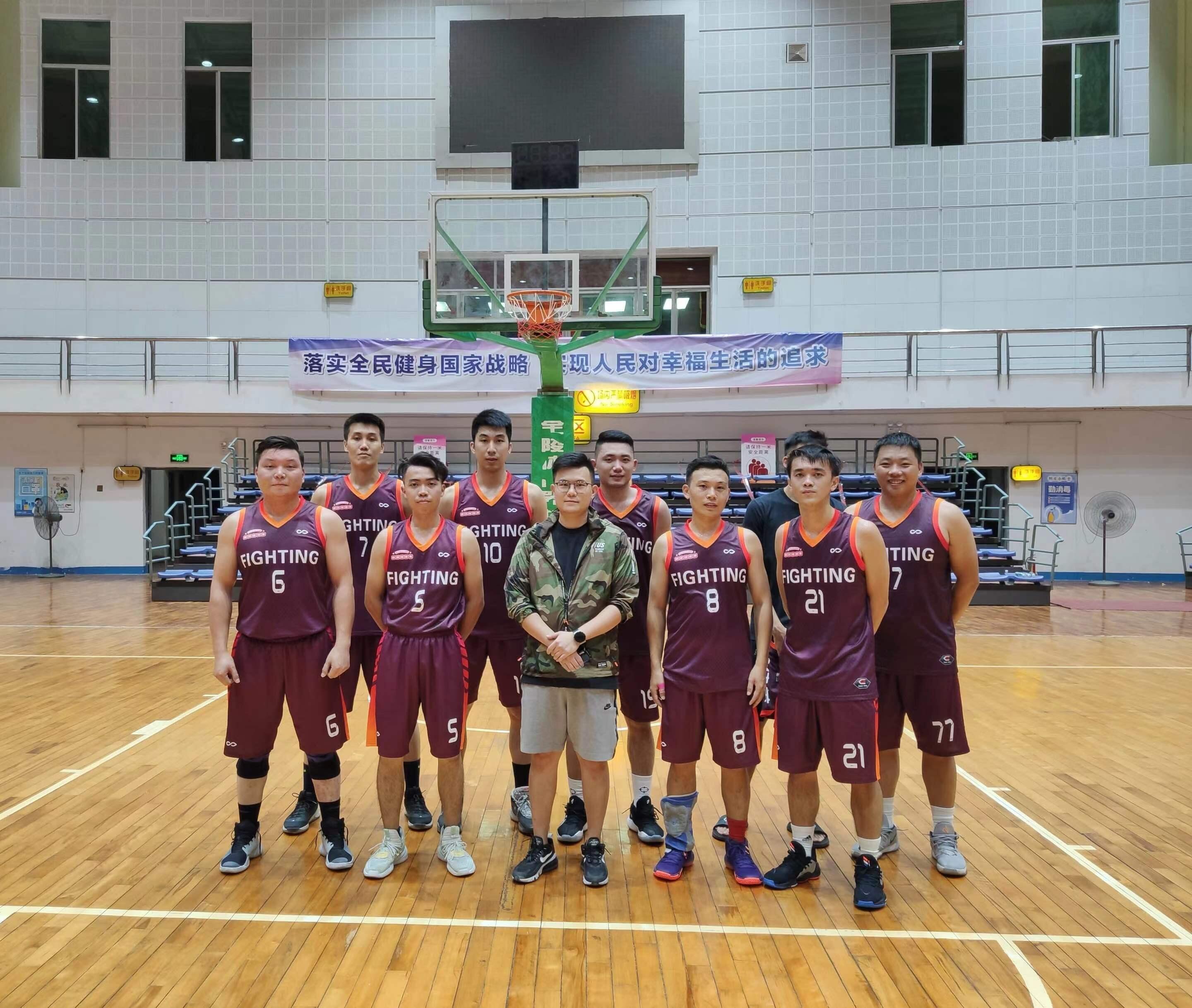 开云体育入口-集结训练密集进行，球队备战争夺桂冠的简单介绍