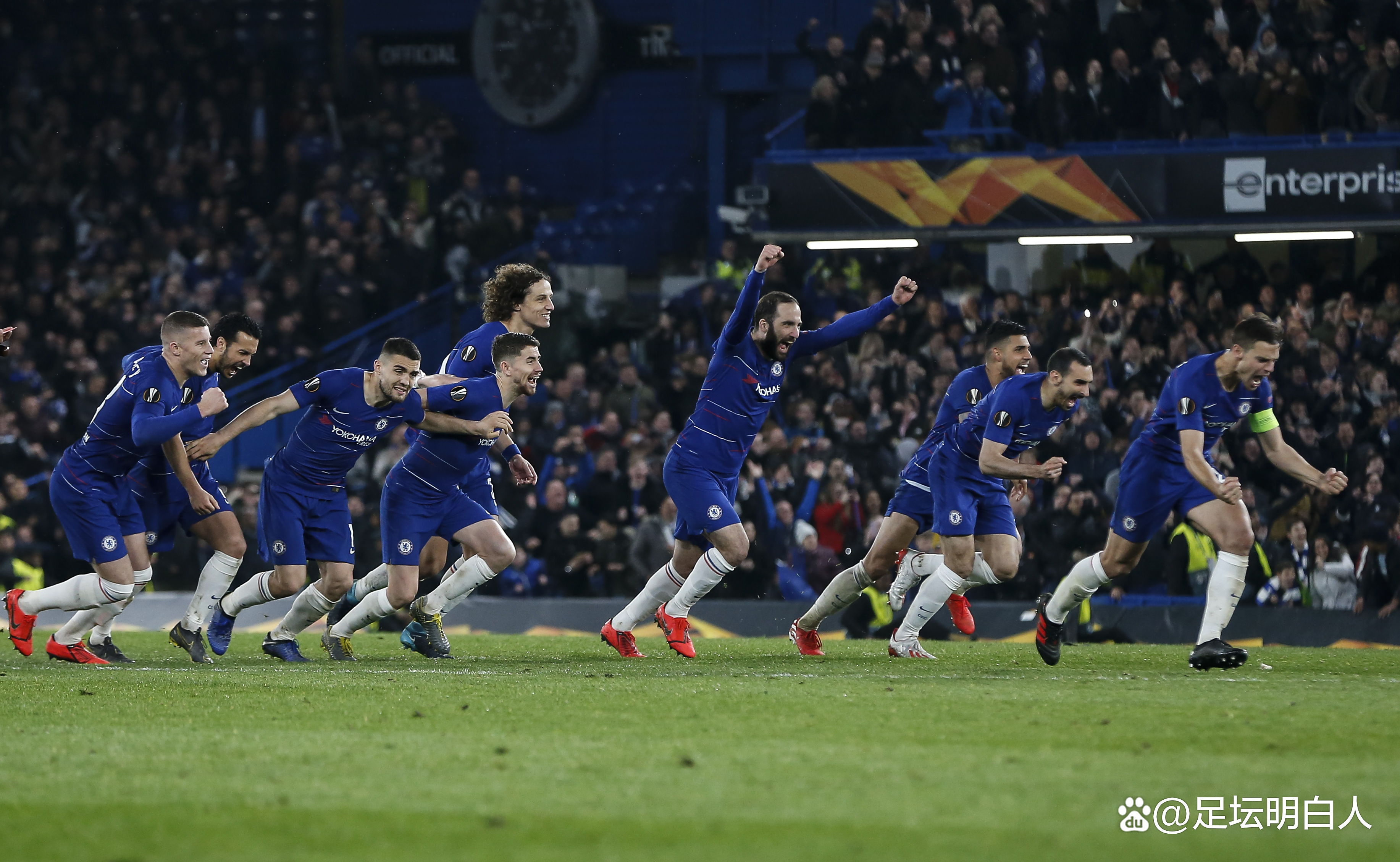 开云体育在线-关于热门足球战役：盛名主场战术对决的信息