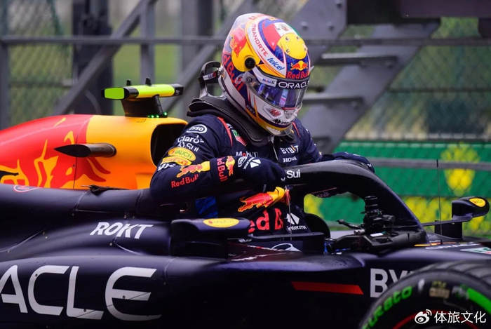 开云-迈凯伦险胜红牛车队,佩雷兹刷新纪录