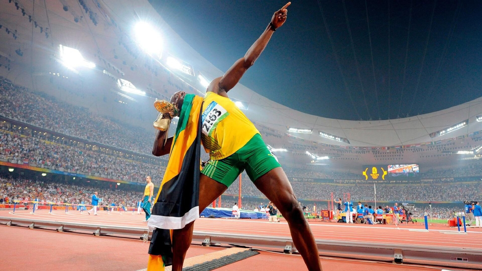 开云体育入口-历史性对决,非洲狮吼震撼药厂,托尼一击定乾坤