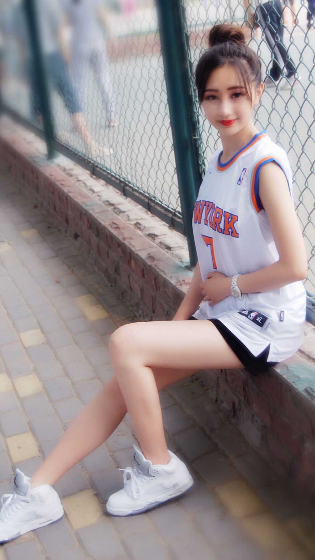 开云下载-罚球线上的足球之巅,美加墨世界杯之夜的哈登启示录